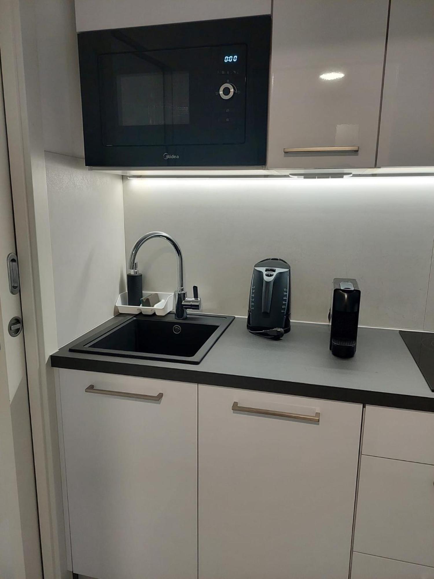 Apartments R&B 巴斯卡 外观 照片